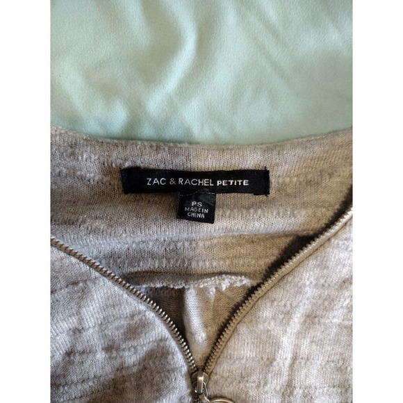 Zac & Rachel Petite‎ Women's Gray Long Sleeve Quarter Zip Knit Top Size S - Picture 2 of 4
